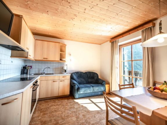 wohnung-alpengluen-3 Urlaub auf dem Bauernhof Wohnung Kastelruth