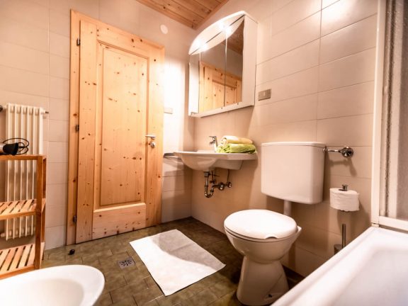 wohnung-alpengluen-5 Urlaub auf dem Bauernhof Wohnung Südtirol